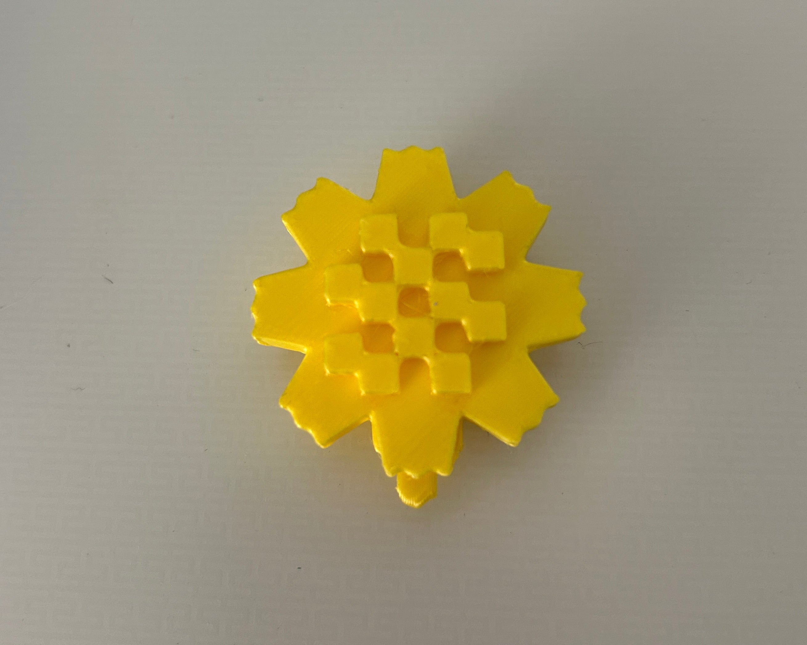 Al-Arfaj Flower with Pin