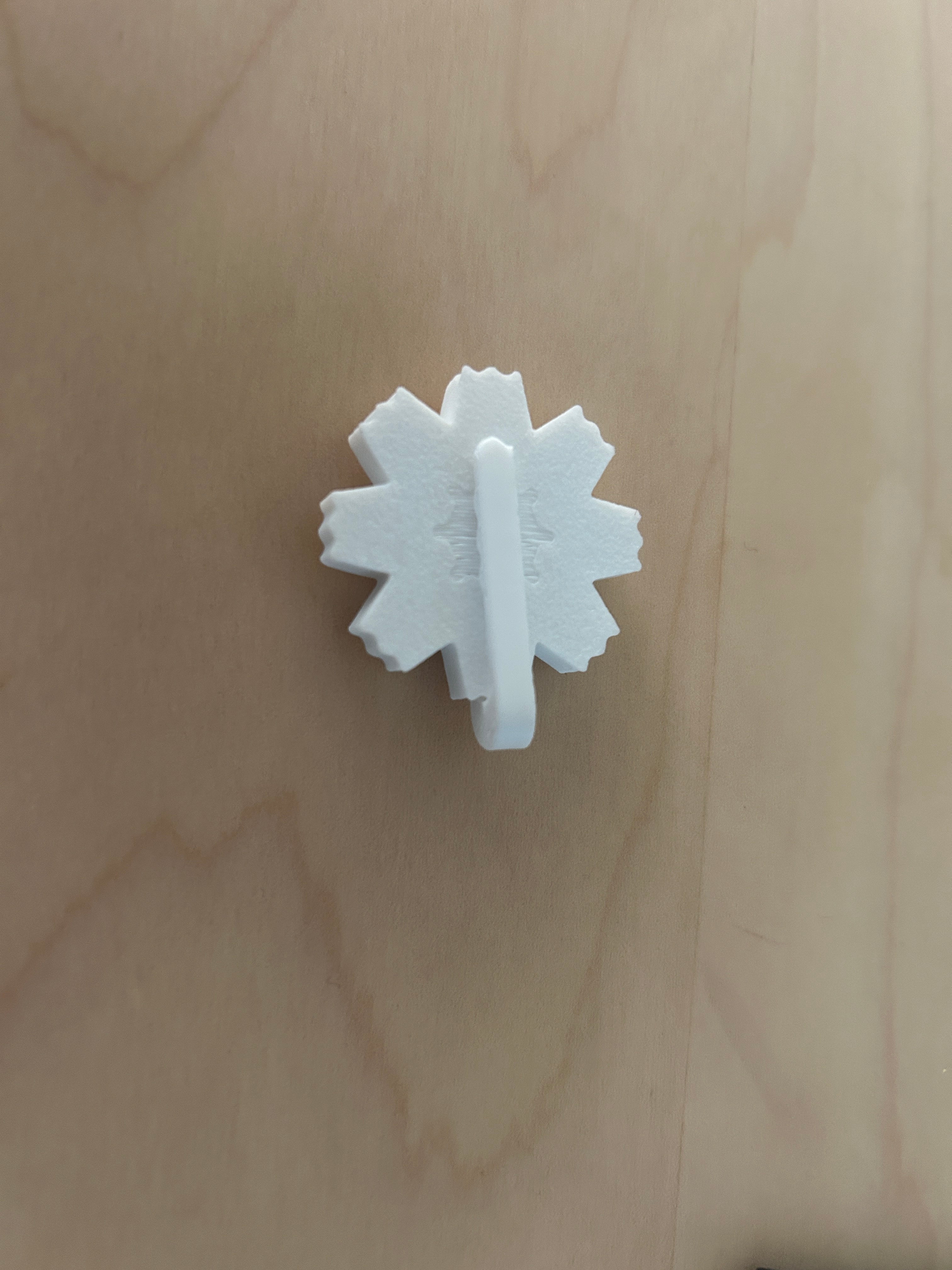 Al-Arfaj Flower with Pin